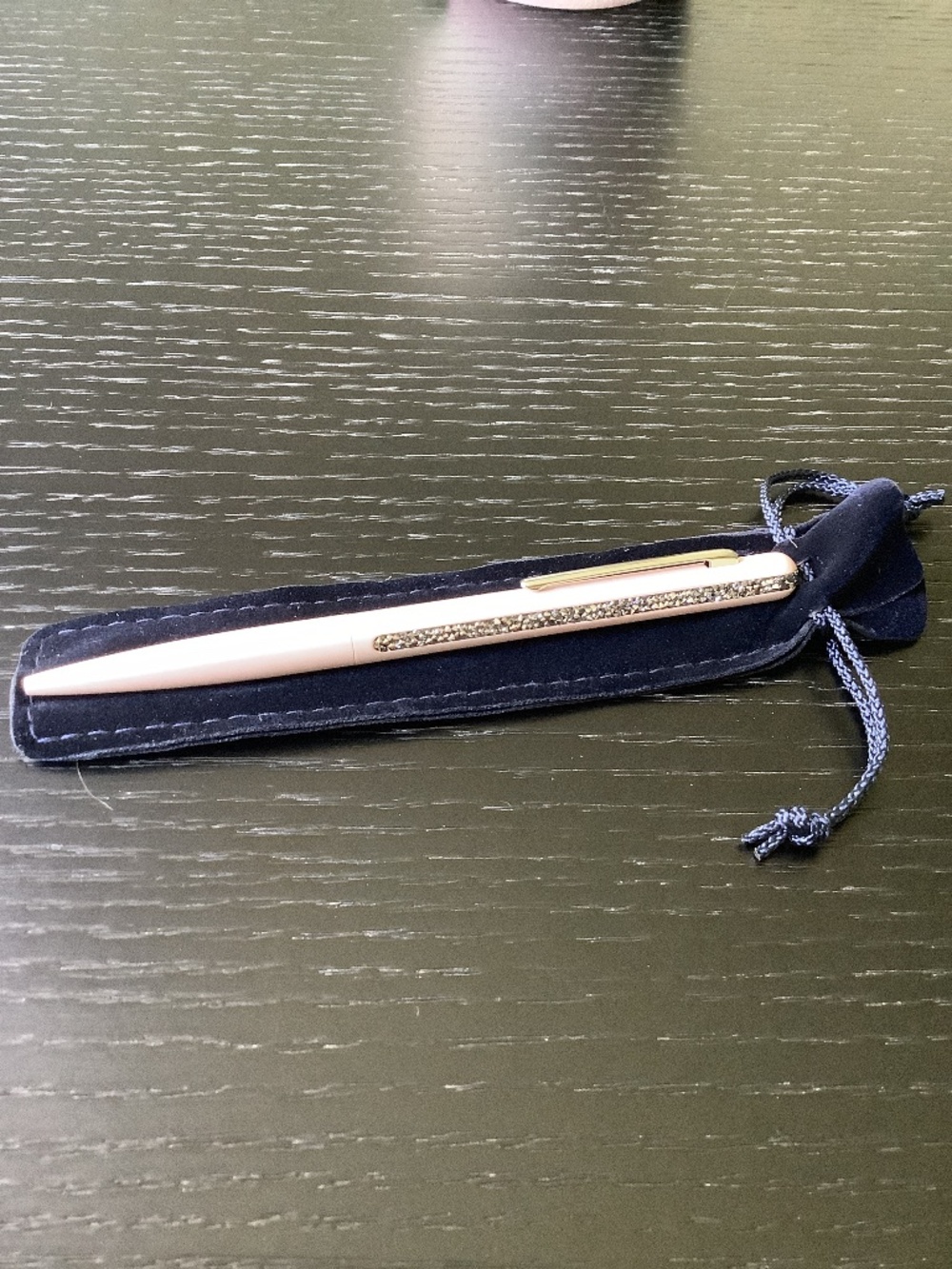 NWOT Swarovski Crystal Shimmer Pen